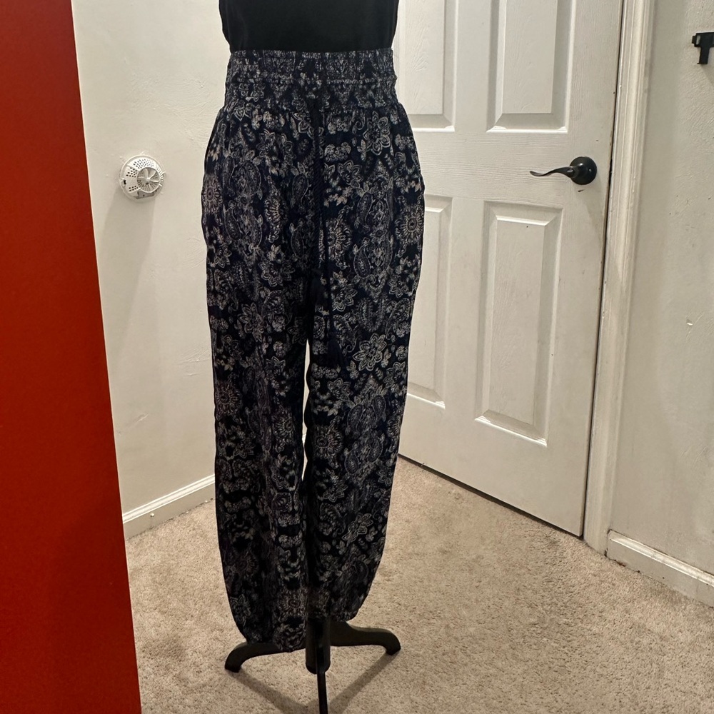Aeri pants